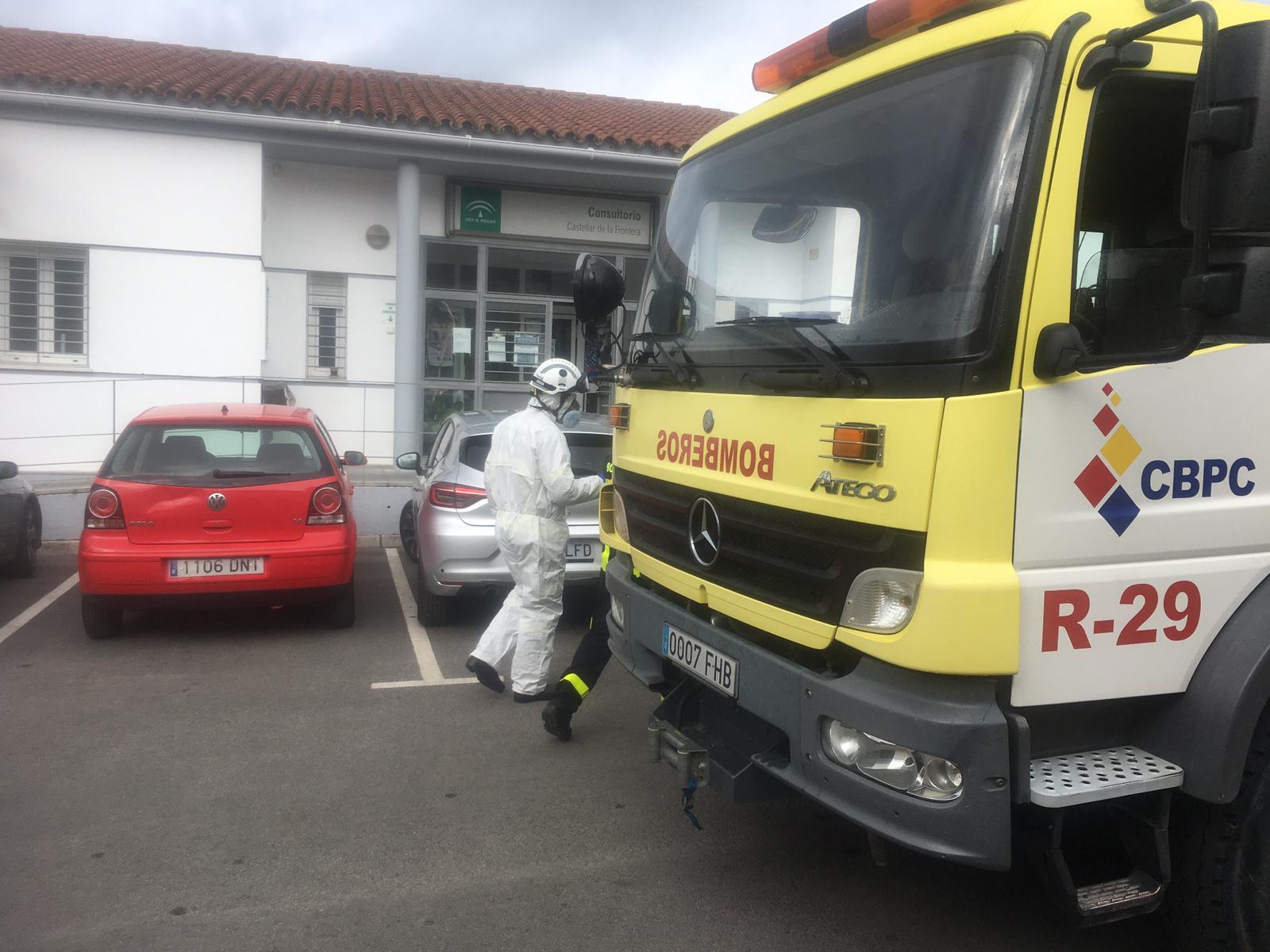 16 Abril 2020 Bomberos Realizan Su Quinto Servicio Desinfectante En Castellar De La Frontera 30