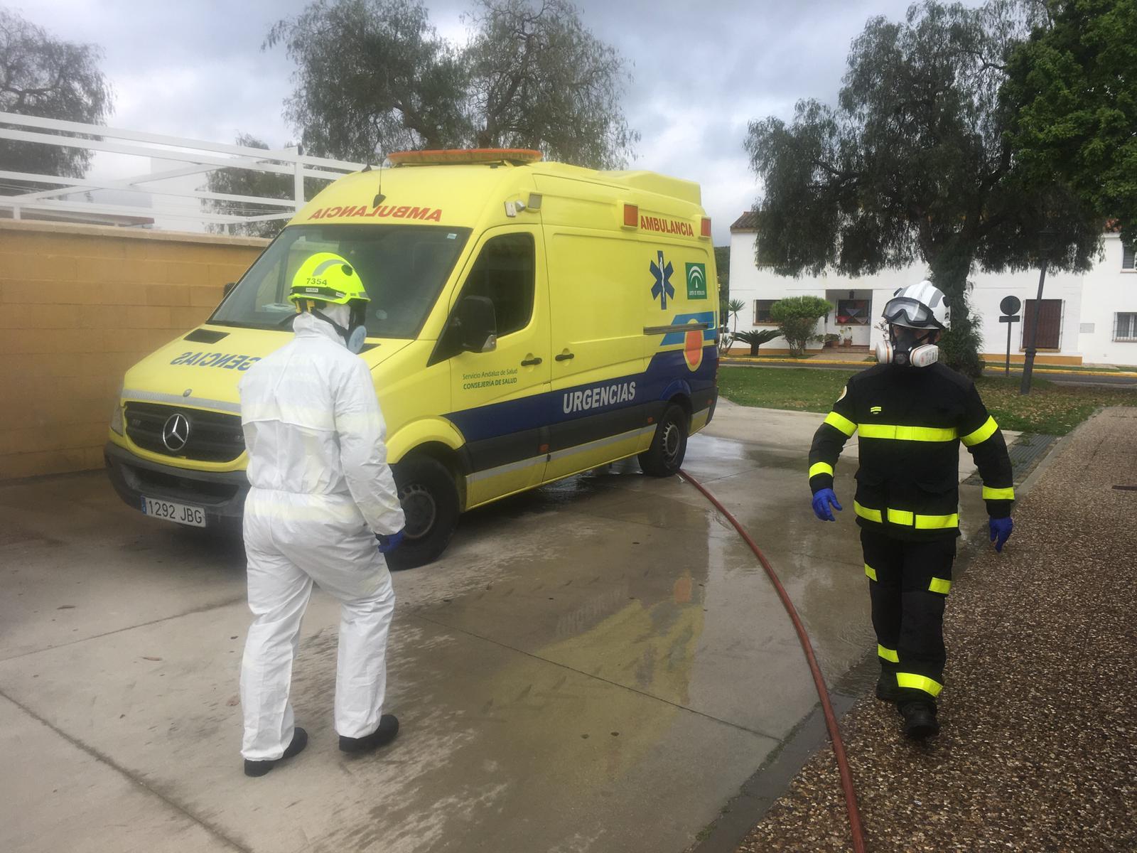 16 Abril 2020 Bomberos Realizan Su Quinto Servicio Desinfectante En Castellar De La Frontera 32
