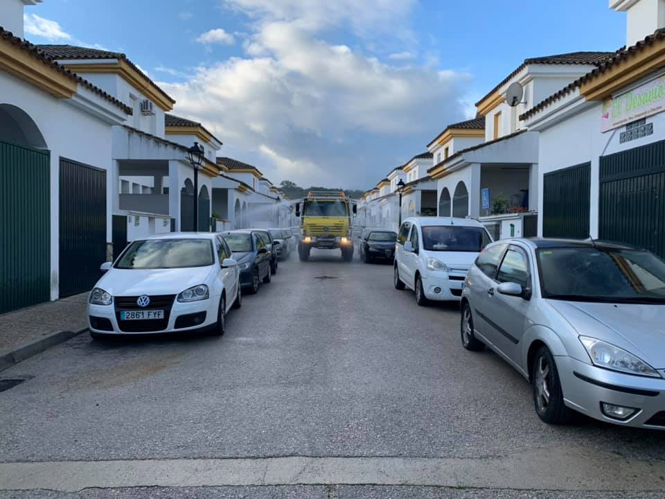 20 03 2020 La Almoraima SA Desinfecta Las Calles Del Municipio 3