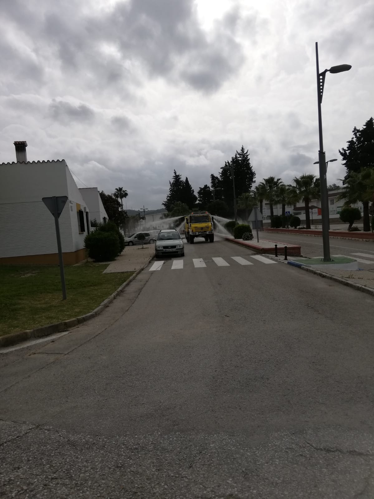 24 Abril 2020 Almoraima Vuelve A Colaborar En La Desinfeccin De Castellar De La Frontera 4